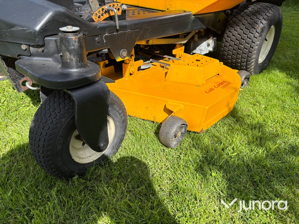Åkgräsklippare - Cub Cadet Z-Force