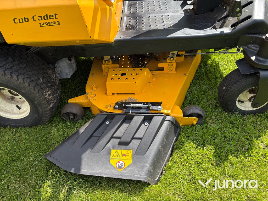 Åkgräsklippare - Cub Cadet Z-Force