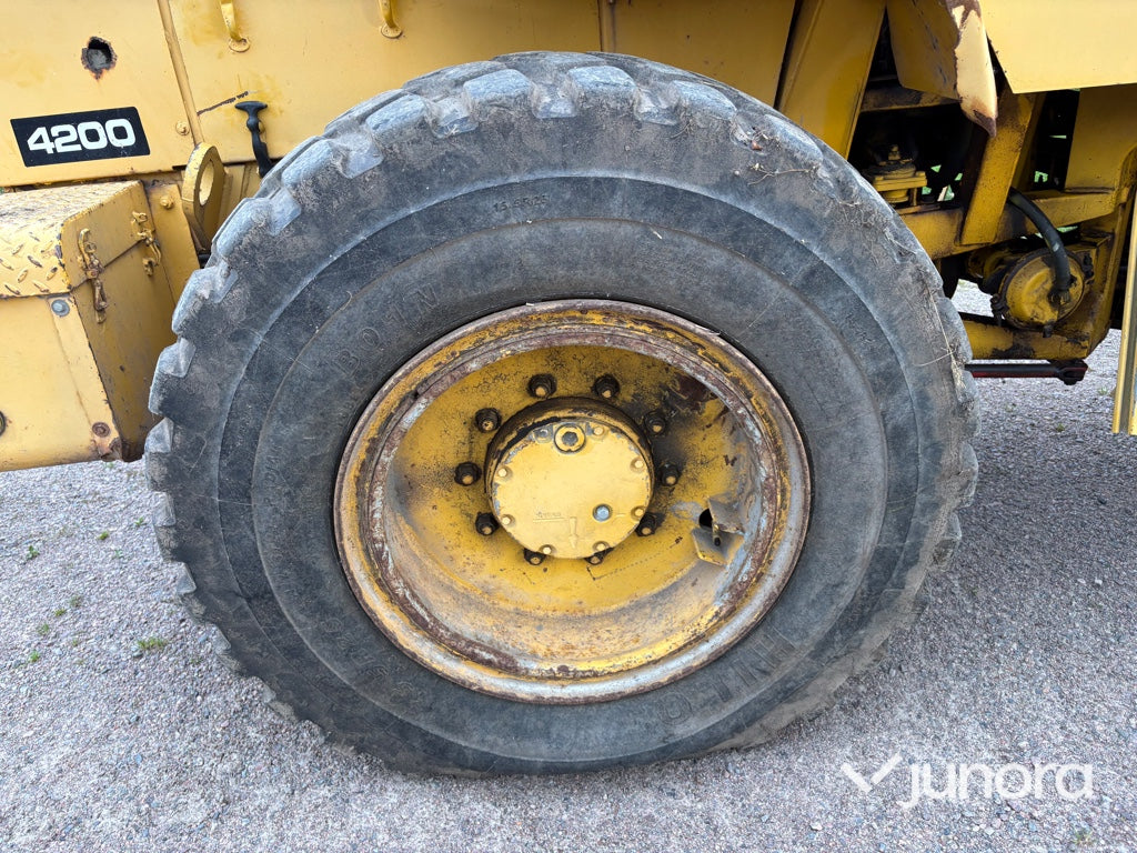 hjullastare - Volvo BM 4200