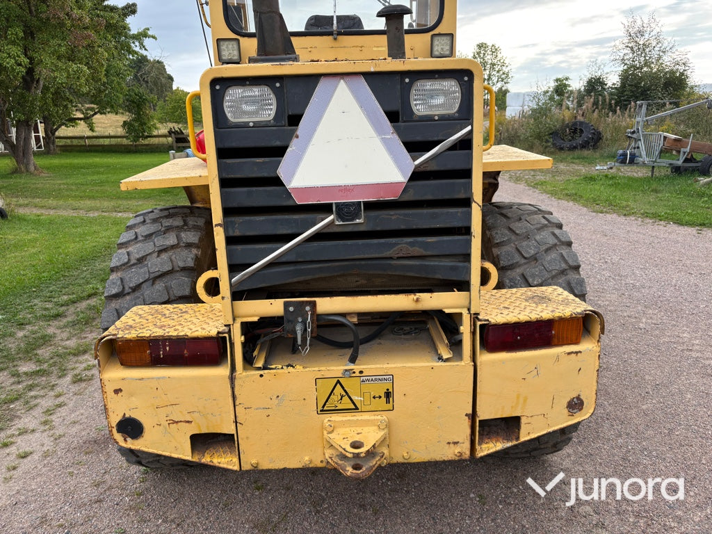 hjullastare - Volvo BM 4200