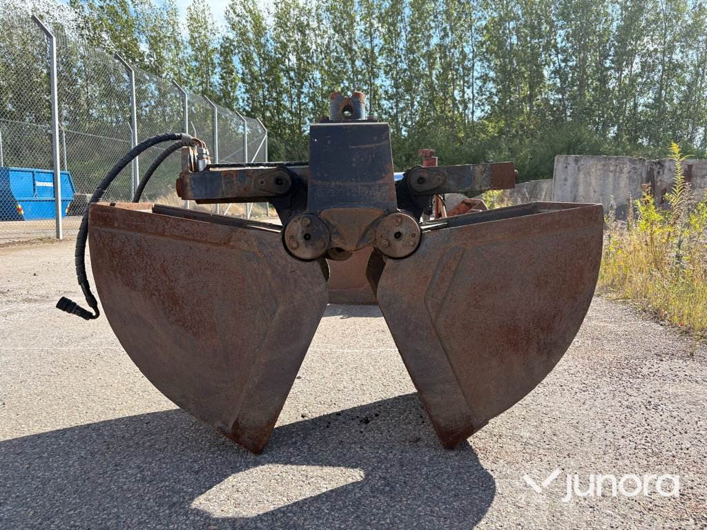 Gripskopa - hydraulisk med två motstående skophalvor