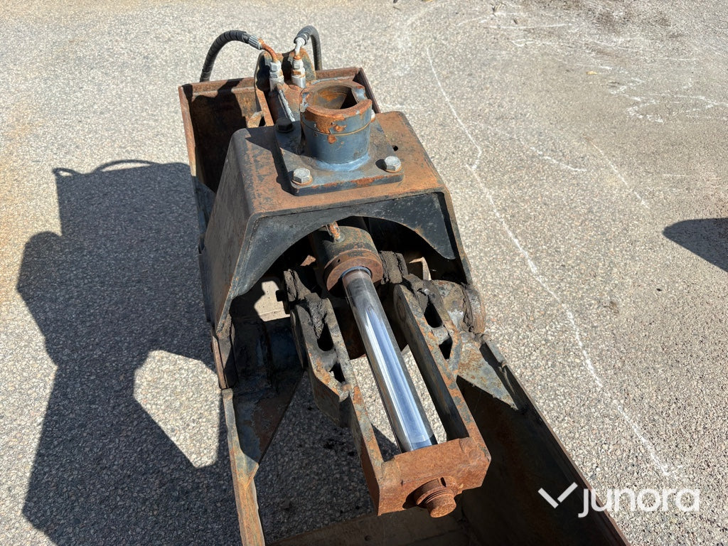 Gripskopa - hydraulisk med två motstående skophalvor