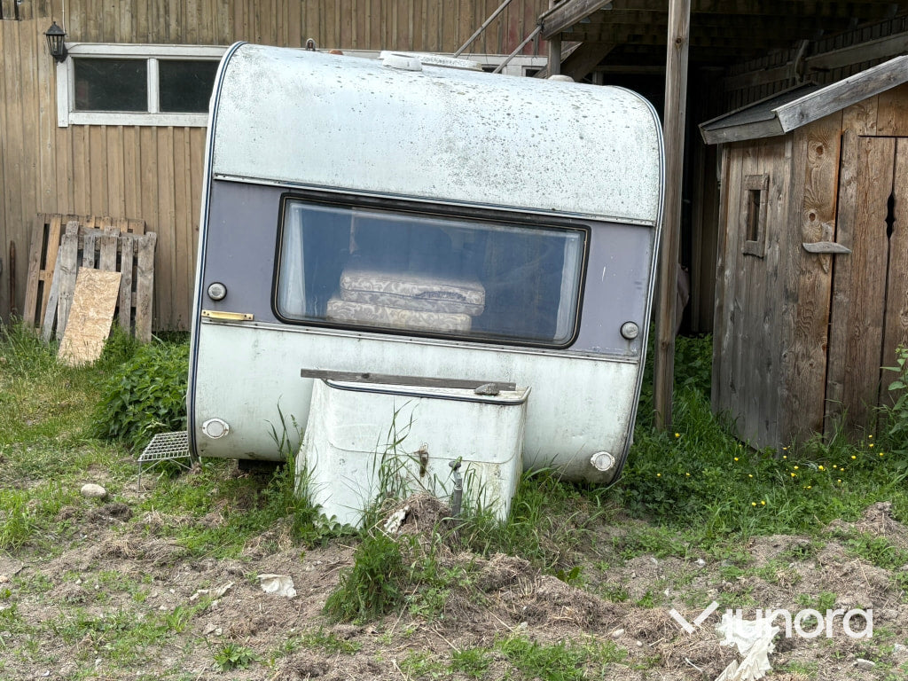 Husvagn Adria IMV 410