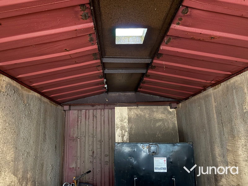 Container – 20 fot med lutande tak