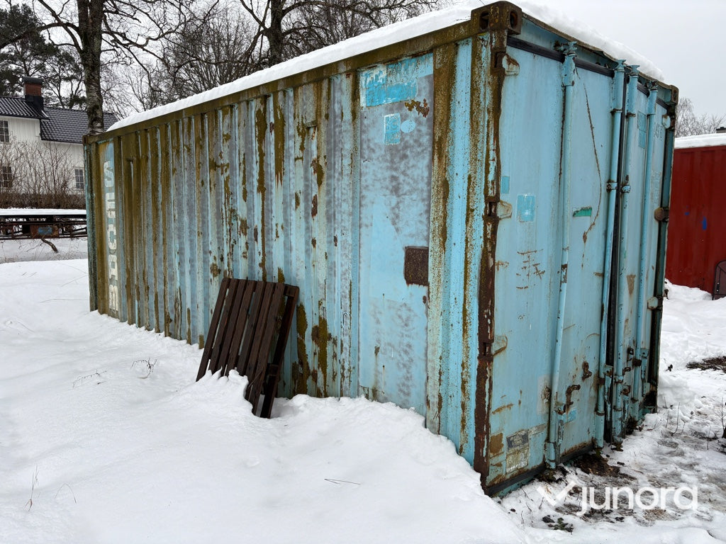 Container – 20 fot med lutande tak