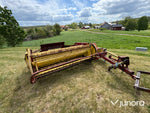Slåtterkross New Holland 447