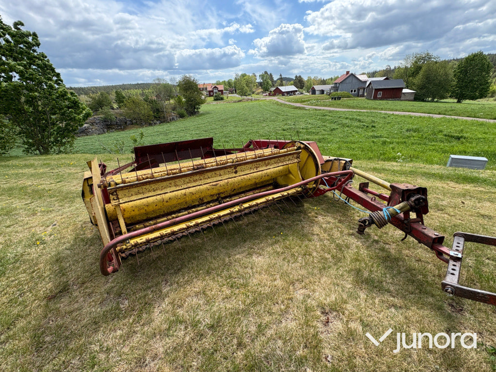 Slåtterkross New Holland 447
