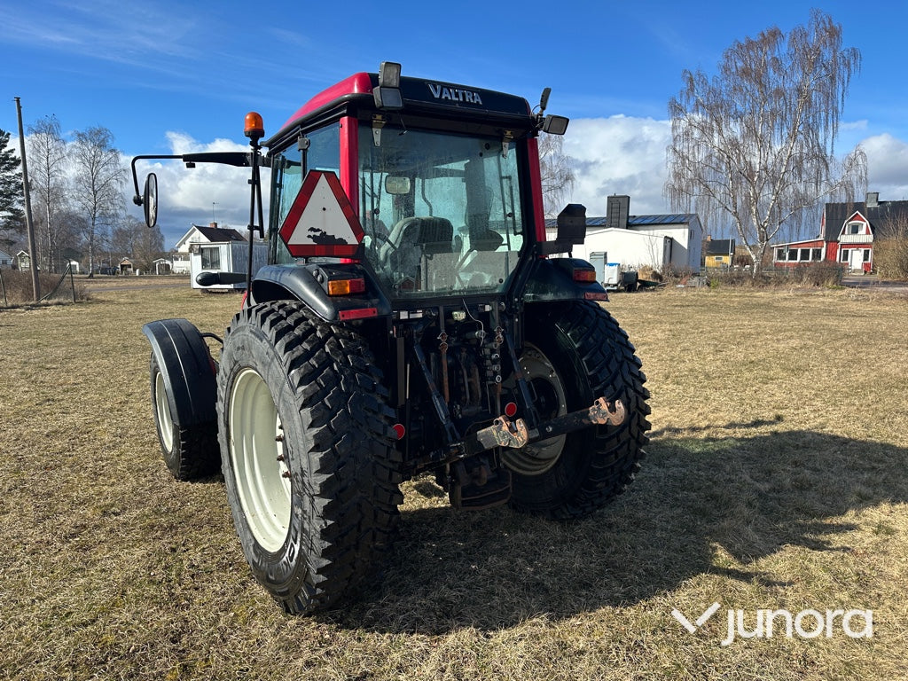 Traktor - Valtra, A72