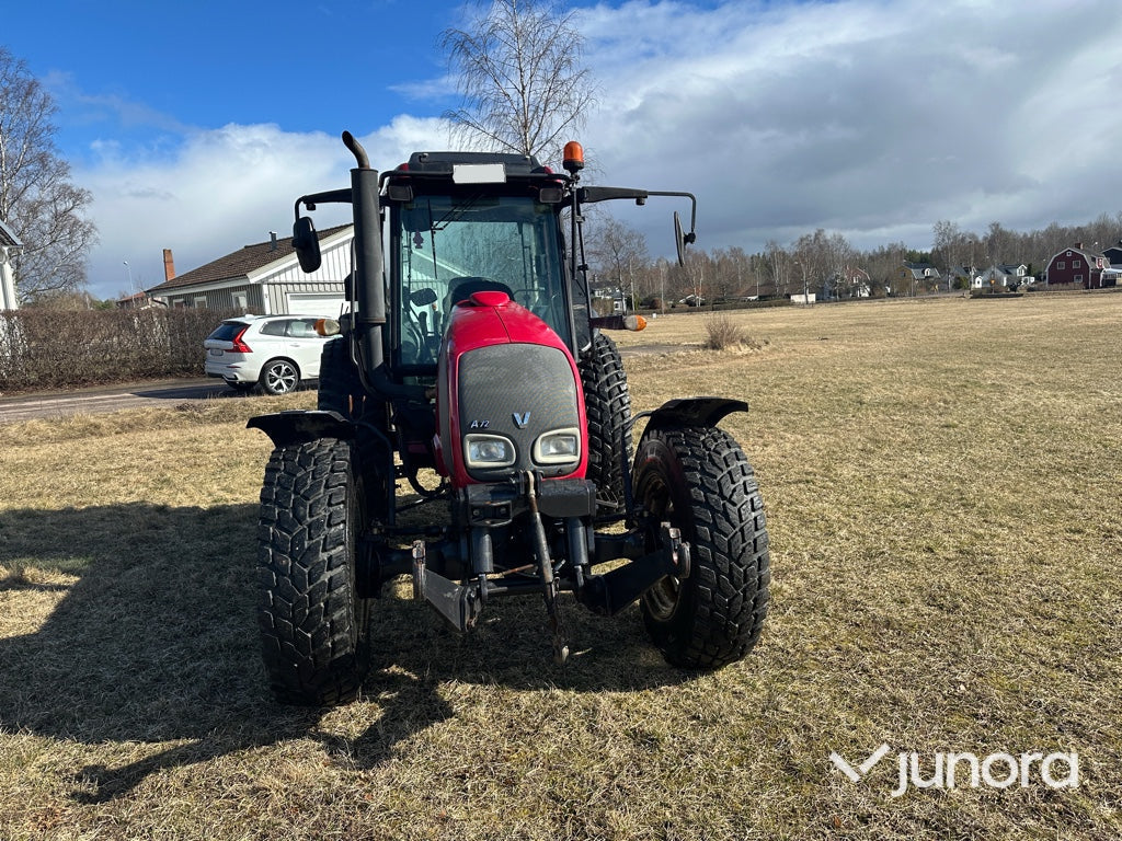 Traktor - Valtra, A72