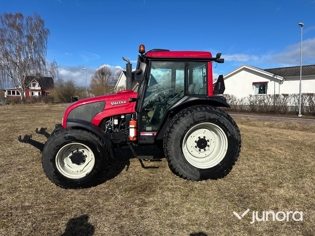 Traktor - Valtra, A72