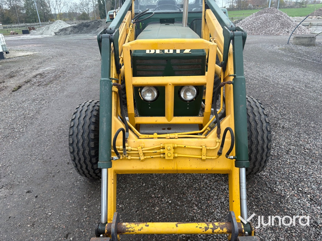 Traktor Deutz D 6006 VARIANT med Frontlastare & Klippan-hytt