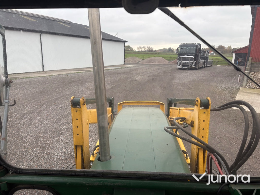 Traktor Deutz D 6006 VARIANT med Frontlastare & Klippan-hytt