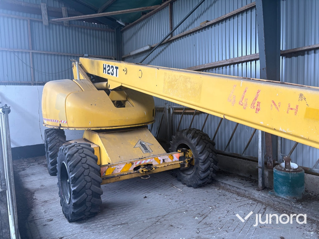 Teleskopbomlift Haulotte H23T