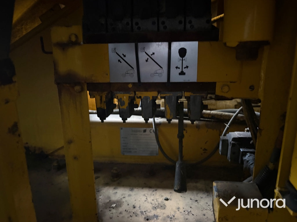Teleskopbomlift Haulotte H23T