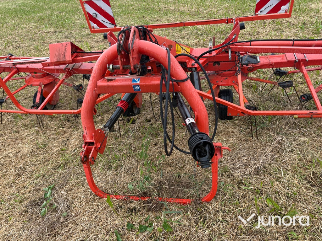 Hövändare - Kuhn GF7802