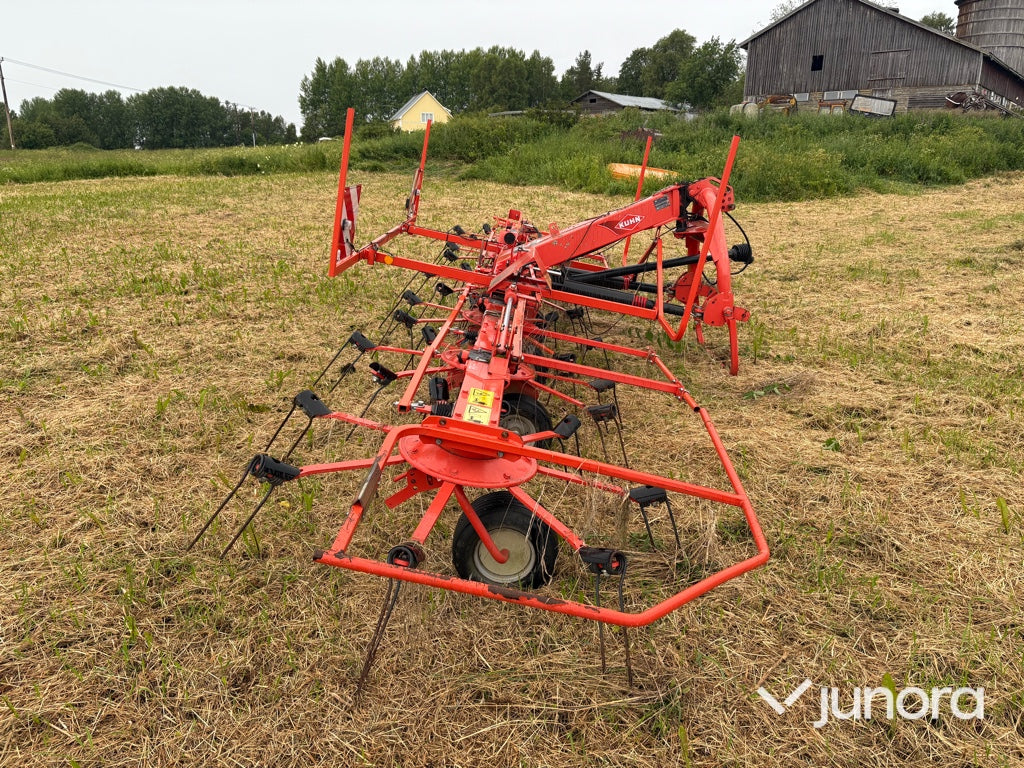 Hövändare - Kuhn GF7802