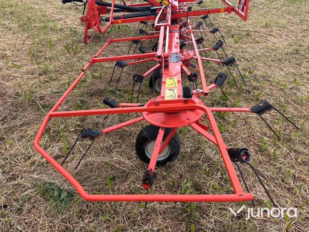 Hövändare - Kuhn GF7802