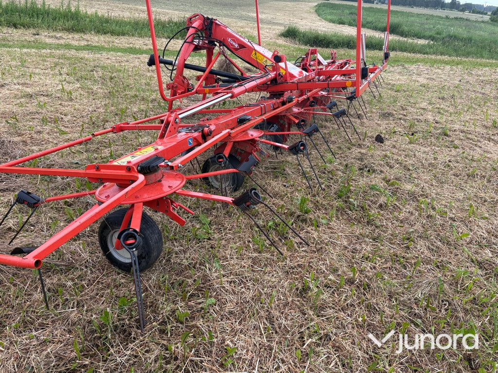 Hövändare - Kuhn GF7802