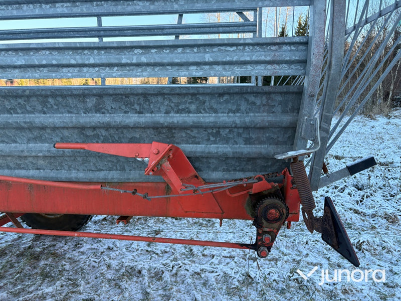 Självlastarvagn - Santini G.50