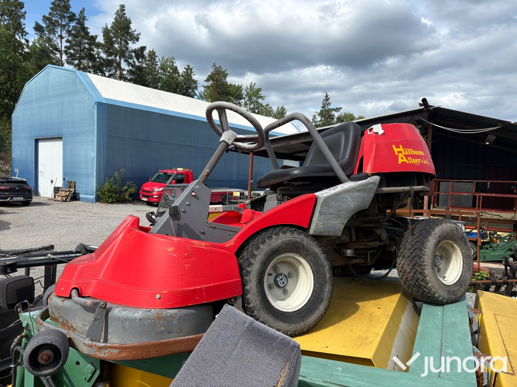 Åkgräsklippare Husqvarna
