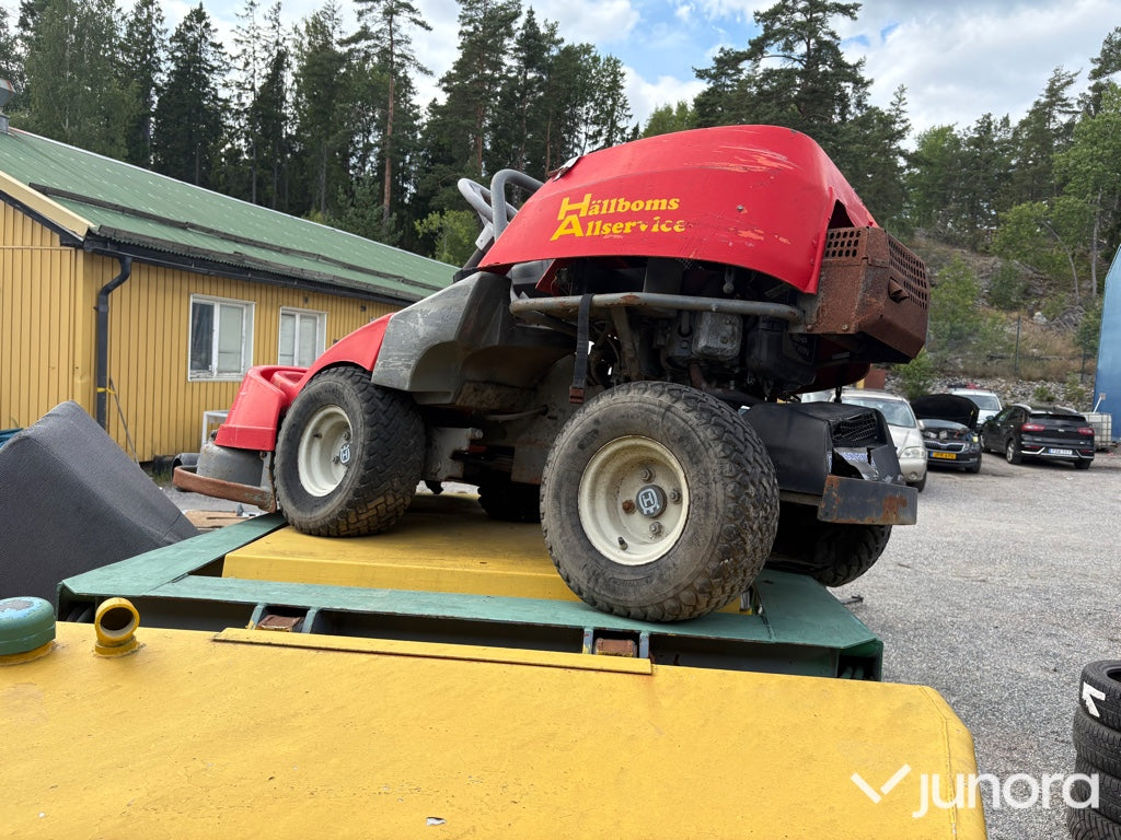 Åkgräsklippare Husqvarna
