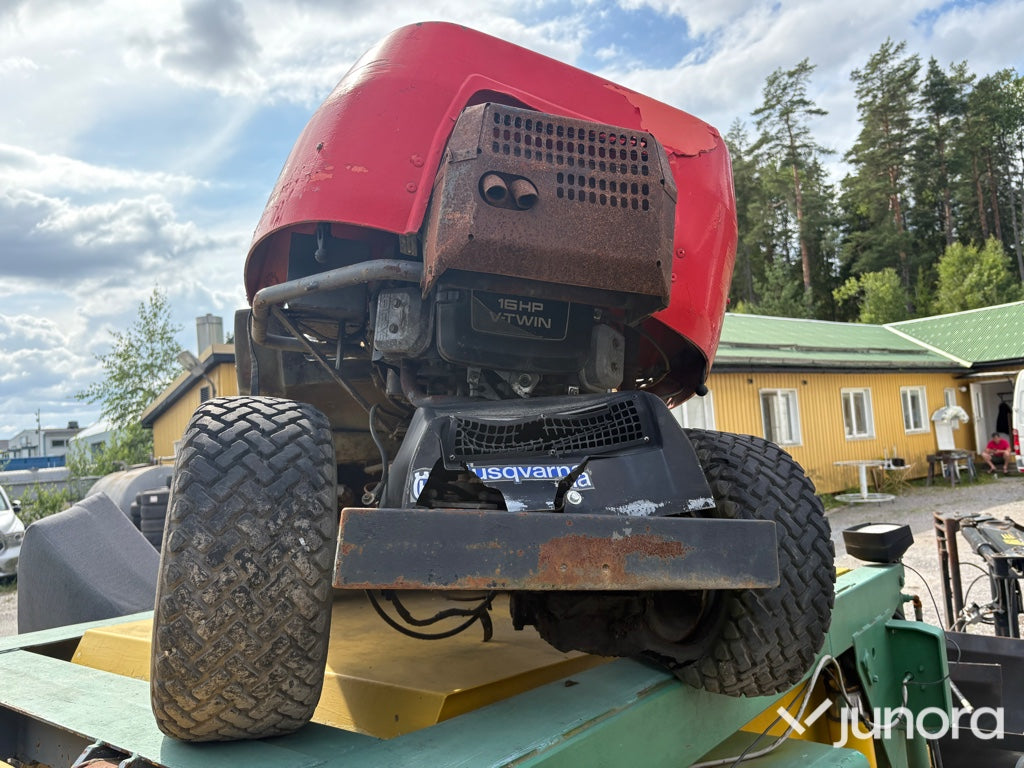 Åkgräsklippare Husqvarna