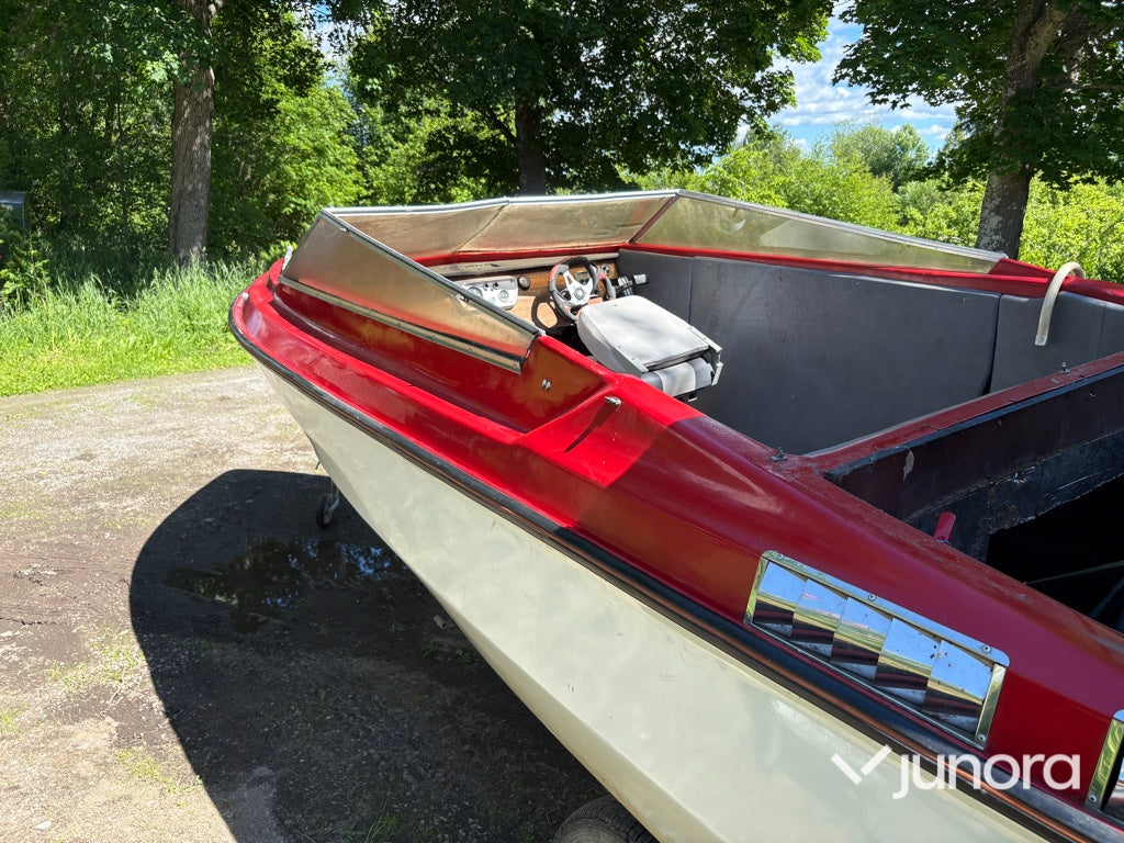Båt Romeunner med Cheva 350 V8 & Volvo Penta 280