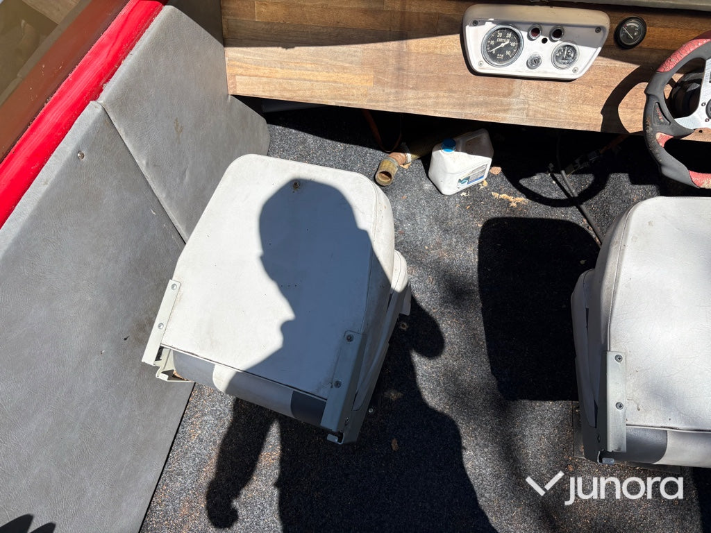 Båt Romeunner med Cheva 350 V8 & Volvo Penta 280