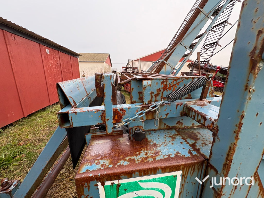 Rotfruktsupptagare – Edenhall, 203