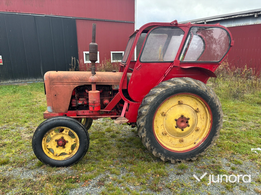 Traktor - David Brown, DB 40 D