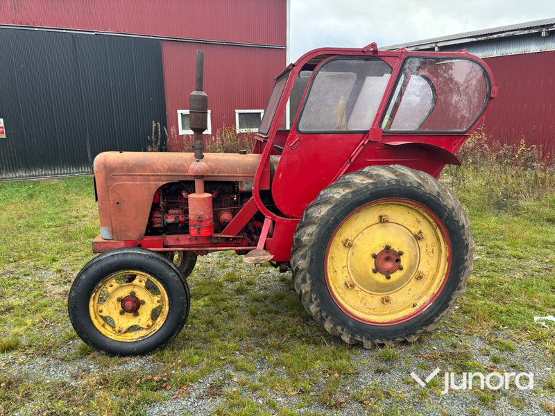 Traktor - David Brown DB40 D