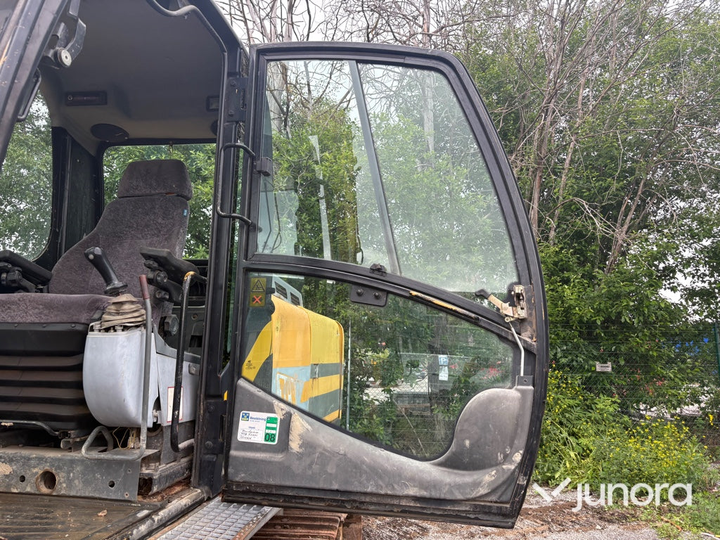 Grävmaskin - JCB, JS 200 LC
