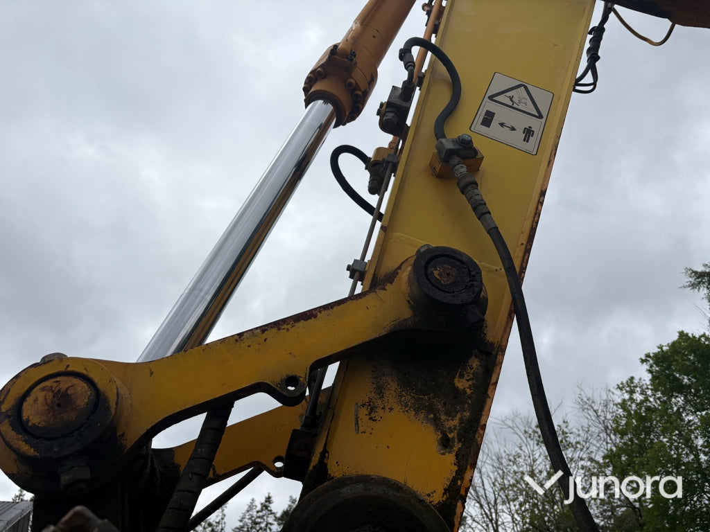 Grävmaskin - JCB, JS 200 LC