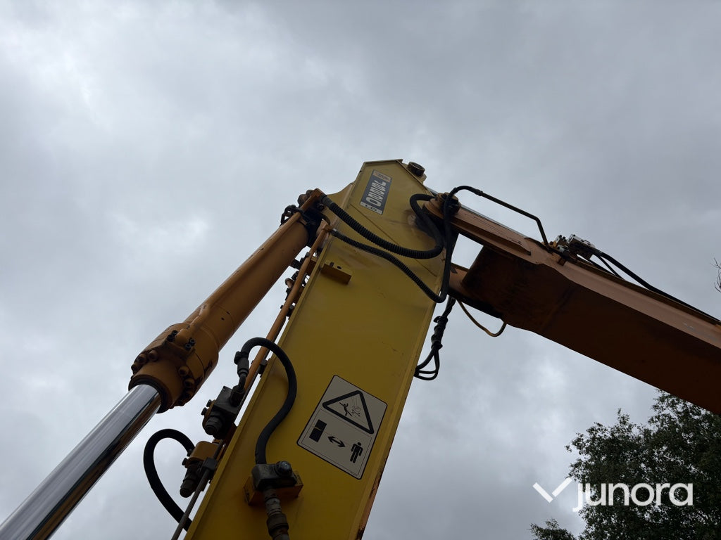 Grävmaskin - JCB, JS 200 LC