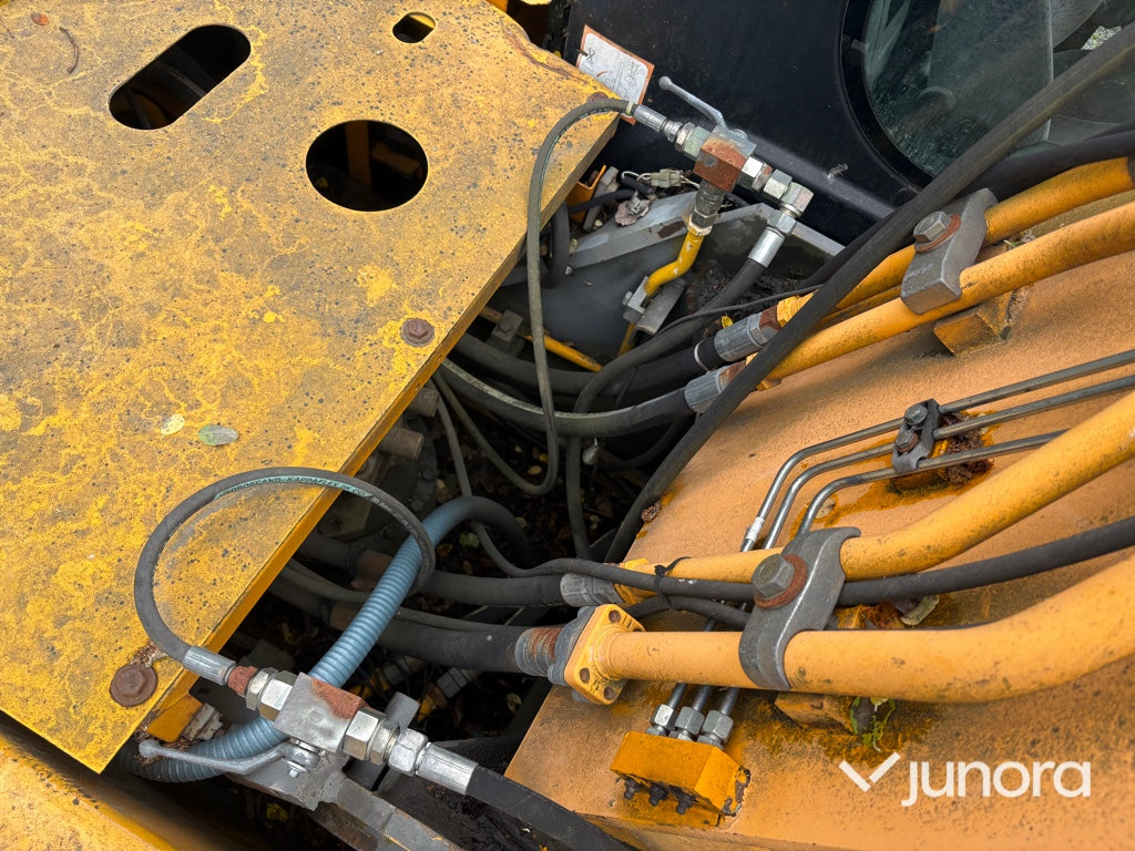 Grävmaskin - JCB, JS 200 LC