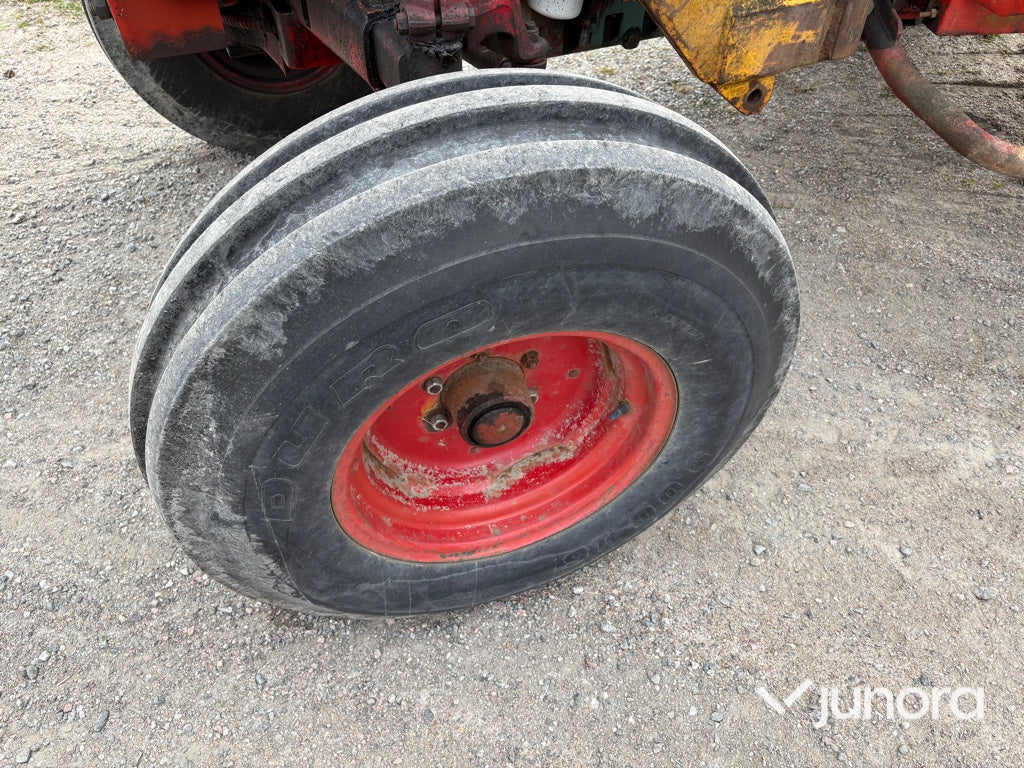 Traktor med lastare - Volvo BM, T 500