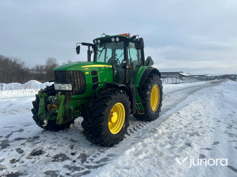 Traktor - John Deere 7430
