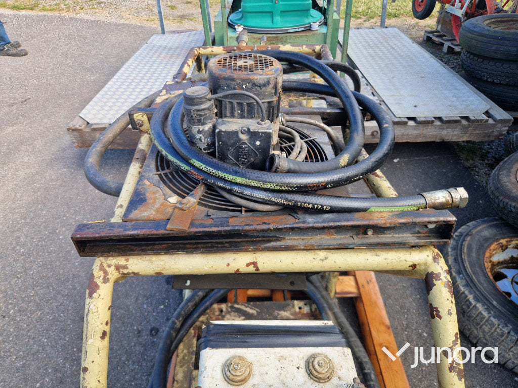 Hydraulpump på Stativ