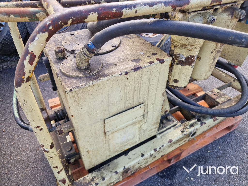 Hydraulpump på Stativ
