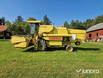 Skördetröska New Holland Clayson 8050