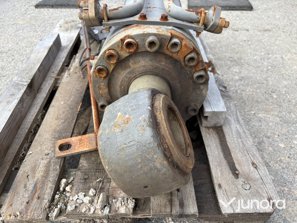 Tiltcylinder Volvo hjullastare