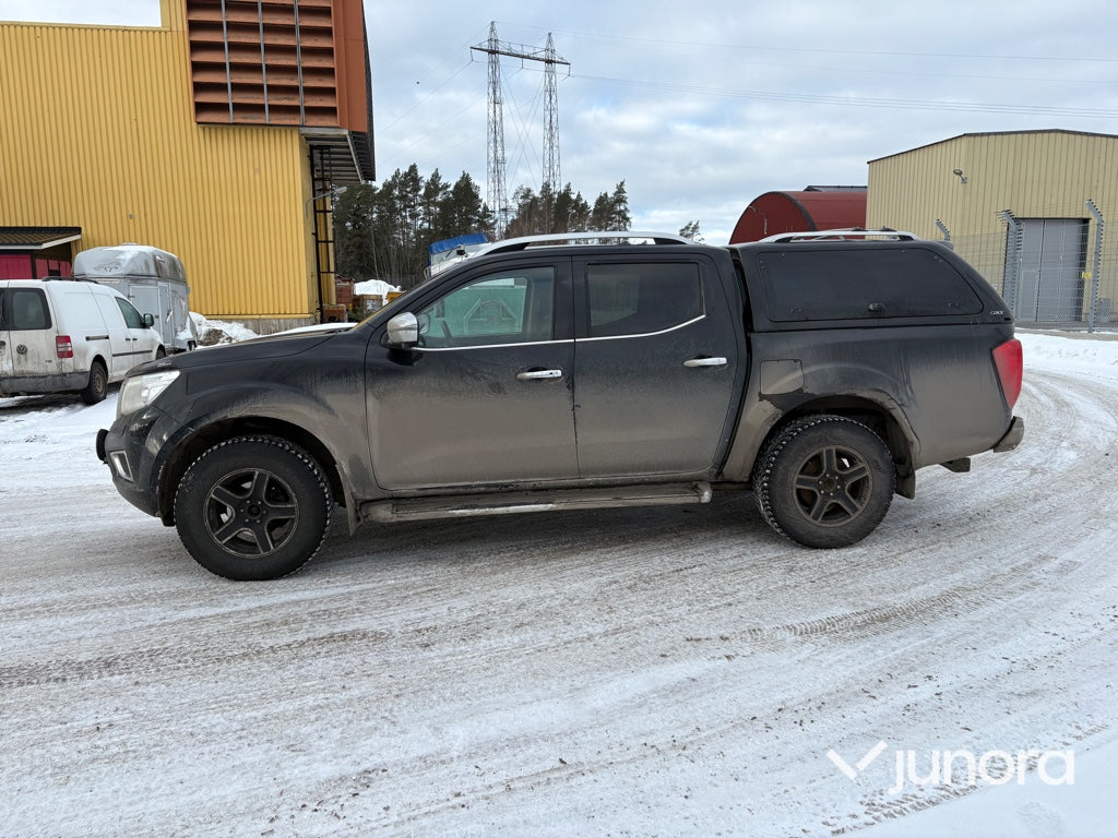 Lätt lastbil - Nissan, Navara