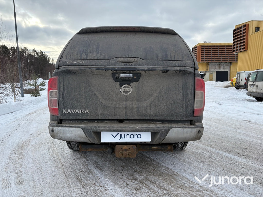 Lätt lastbil - Nissan, Navara