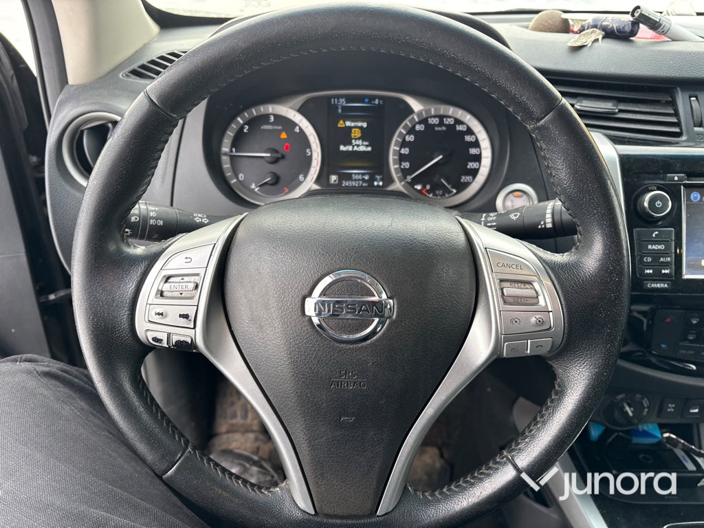 Lätt lastbil - Nissan, Navara
