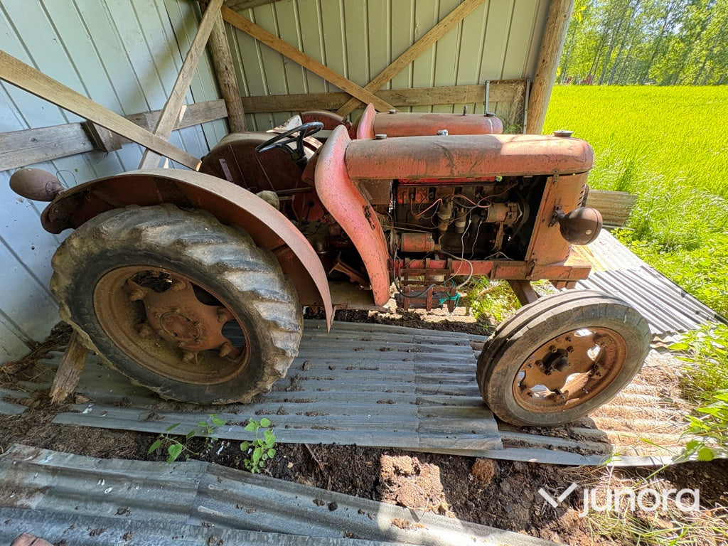 Traktor - David Brown, Super Cropmaster