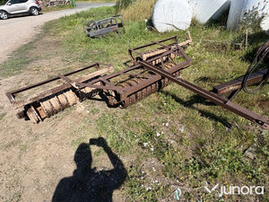 Vält