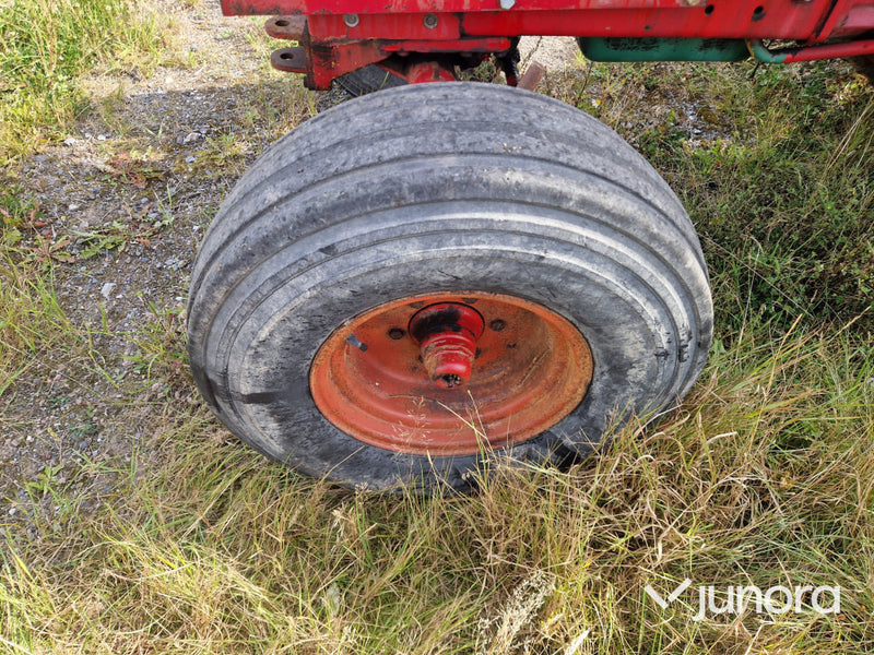 Traktor Volvo BM T 650