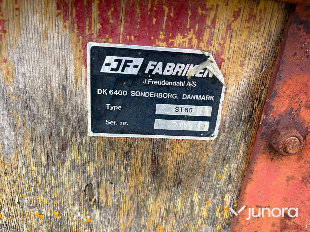 Gödselspridare JF ST 65