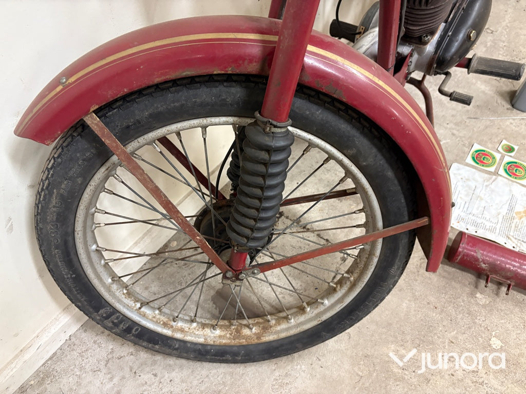 Nvr 125 Veteran MC