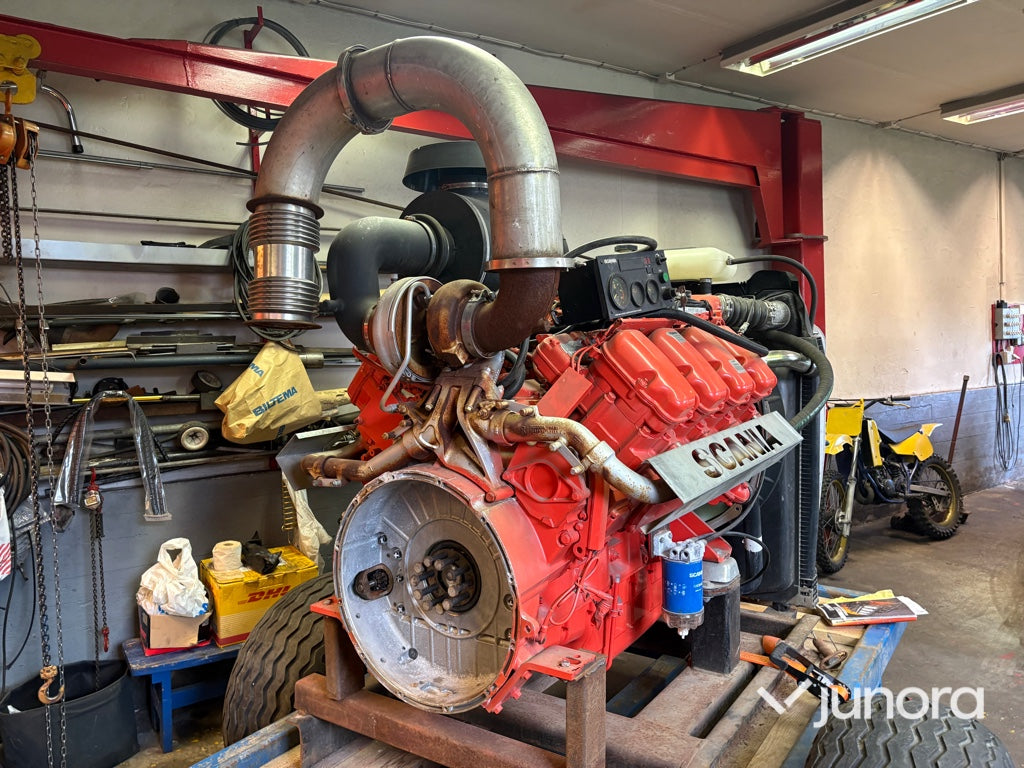 Scania DC16 41, V8